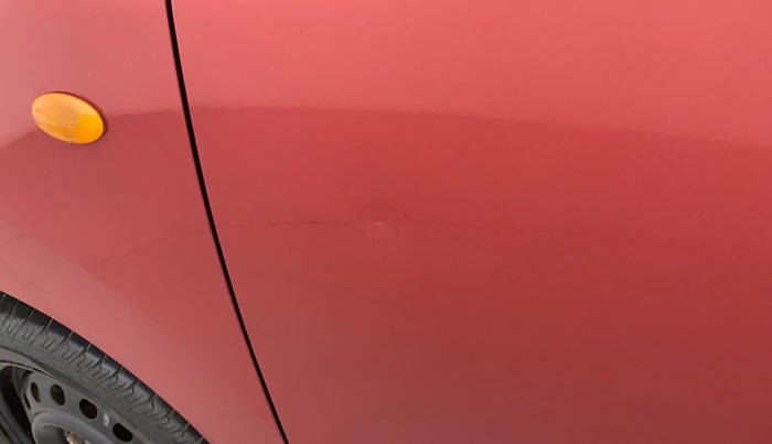 2013 Maruti Wagon R 1.0 VXI, Petrol, Manual, 75,283 km, Front passenger door - Slightly dented
