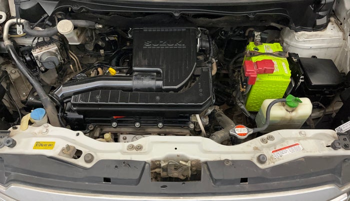 2016 Maruti Ertiga VXI, Petrol, Manual, 96,696 km, Engine View