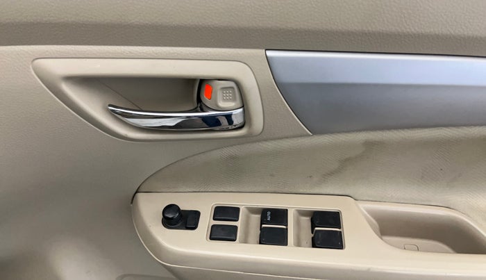 2016 Maruti Ertiga VXI, Petrol, Manual, 96,696 km, Driver Side Door Panels Control