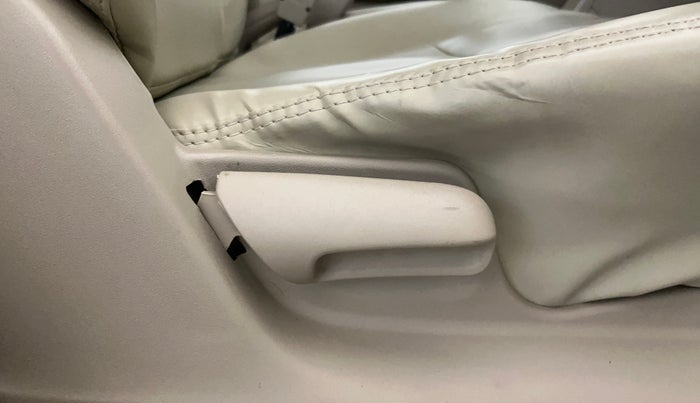 2016 Maruti Ertiga VXI, Petrol, Manual, 96,696 km, Driver Side Adjustment Panel