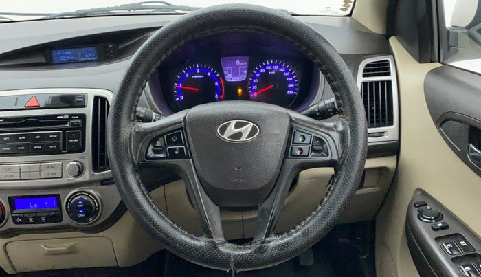 2013 Hyundai i20 ASTA 1.4 CRDI, Diesel, Manual, 1,00,341 km, Steering Wheel Close Up