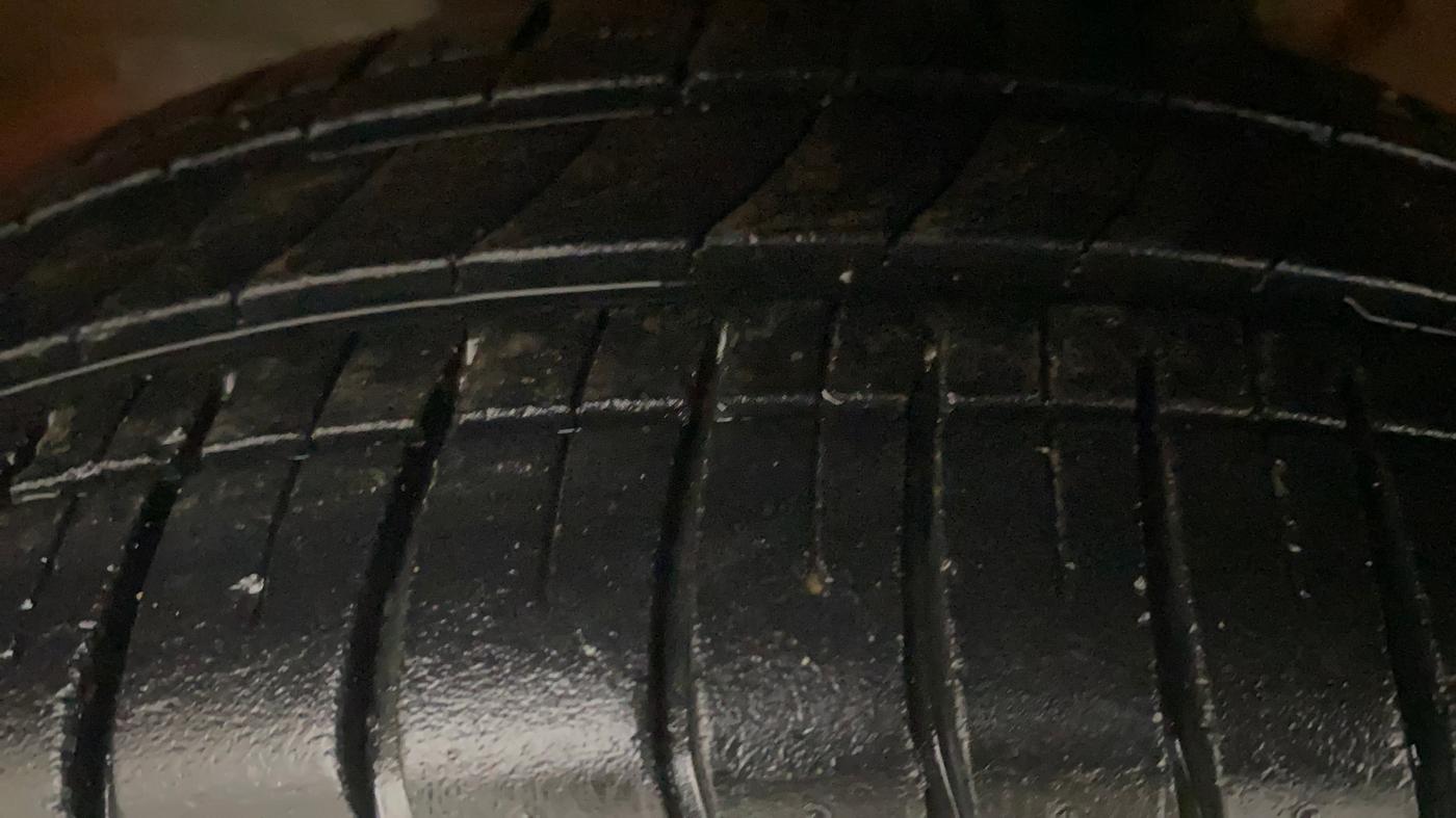2013 Maruti Alto K10 VXI, Petrol, Manual, 70,840 km, Left Front Tyre Tread