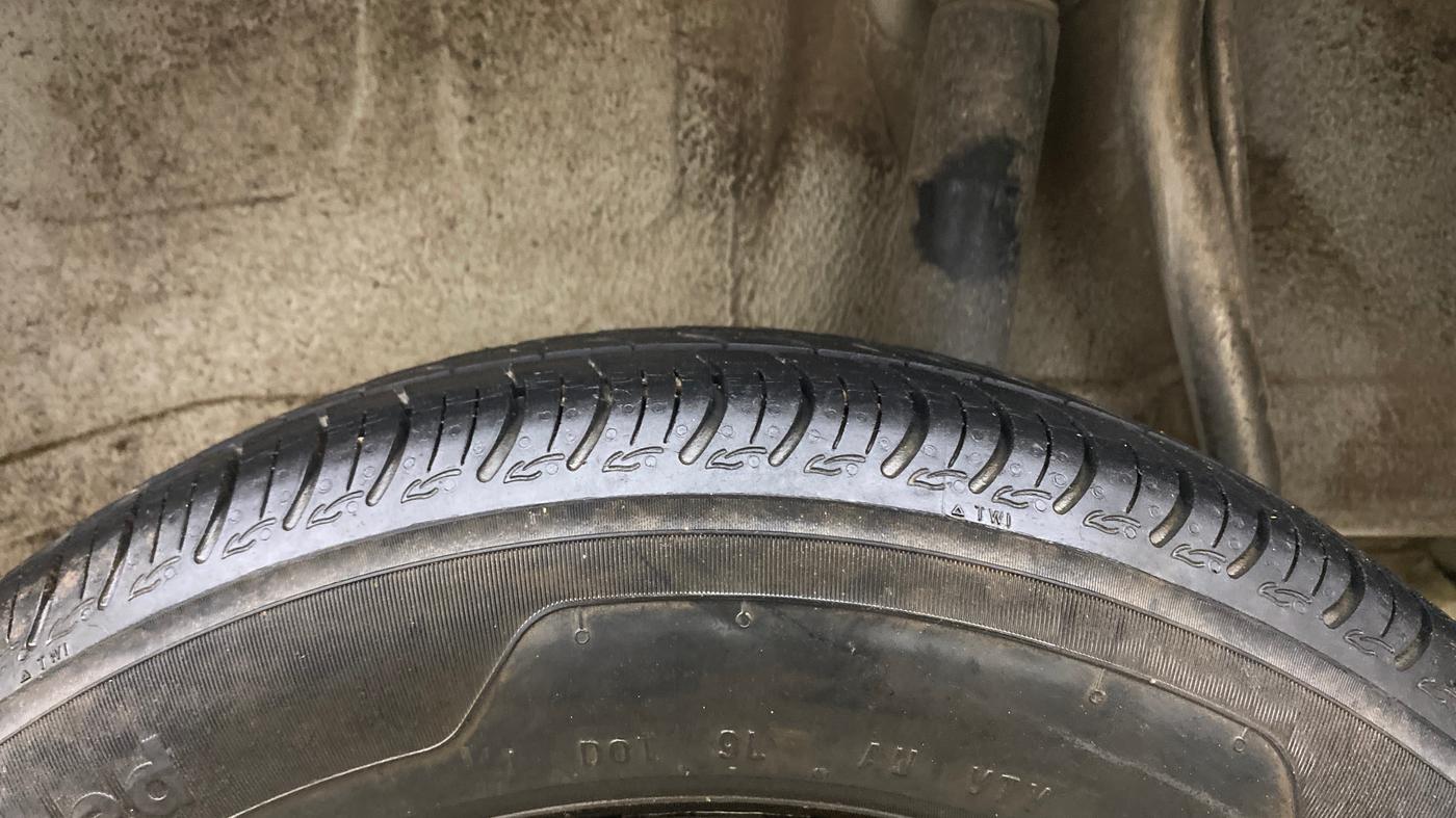 2023 Maruti S PRESSO VXI+, Petrol, Manual, 20,969 km, Left Rear Tyre Tread