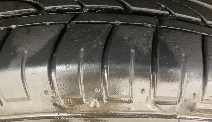 2018 Hyundai Creta SX AT 1.6 DIESEL, Diesel, Automatic, 55,317 km, Right Rear Tyre Tread