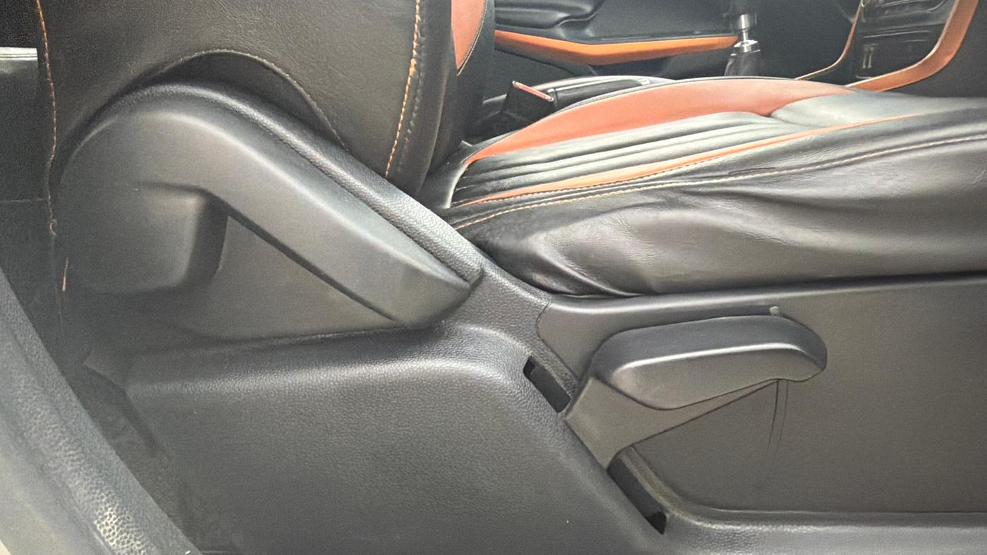 2019 Ford Ecosport TITANIUM 1.0L ECOBOOST SPORTS(SUNROOF), Petrol, Manual, 56,499 km, Driver Side Adjustment Panel