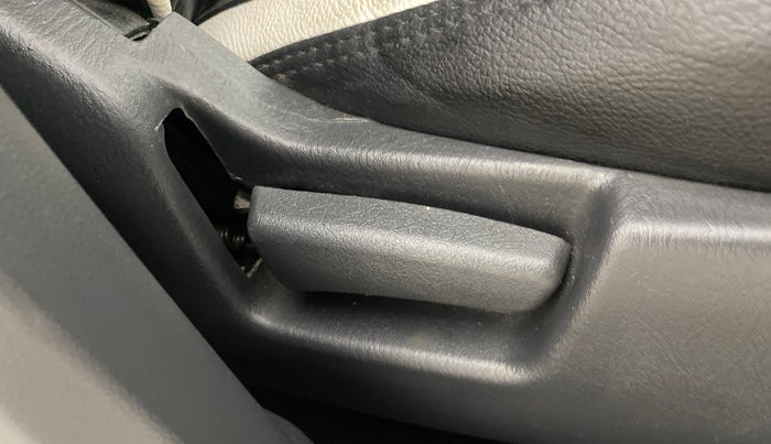 2019 Maruti Alto K10 VXI, Petrol, Manual, 38,770 km, Driver Side Adjustment Panel