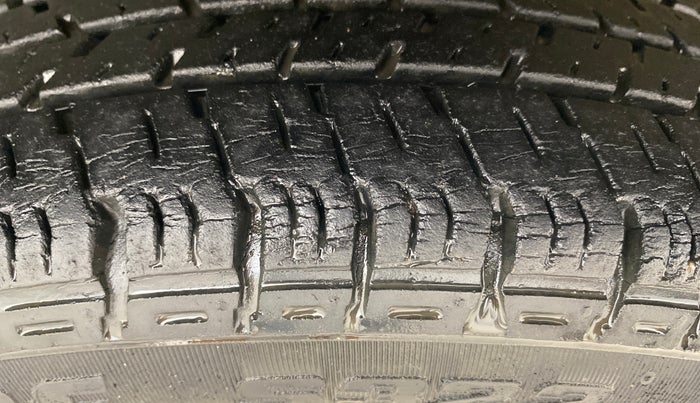 2019 Maruti Alto K10 VXI, Petrol, Manual, 38,770 km, Right Front Tyre Tread