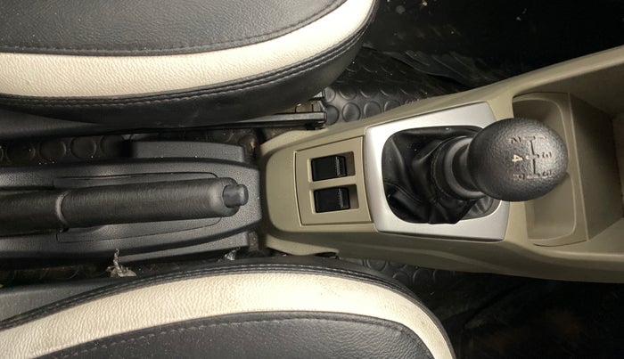 2019 Maruti Alto K10 VXI, Petrol, Manual, 38,770 km, Gear Lever