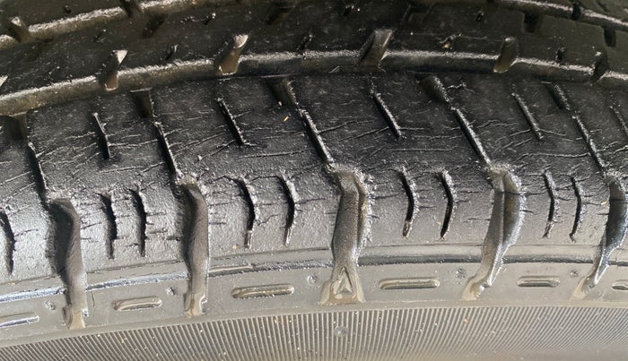 2019 Maruti Alto K10 VXI, Petrol, Manual, 38,770 km, Left Front Tyre Tread