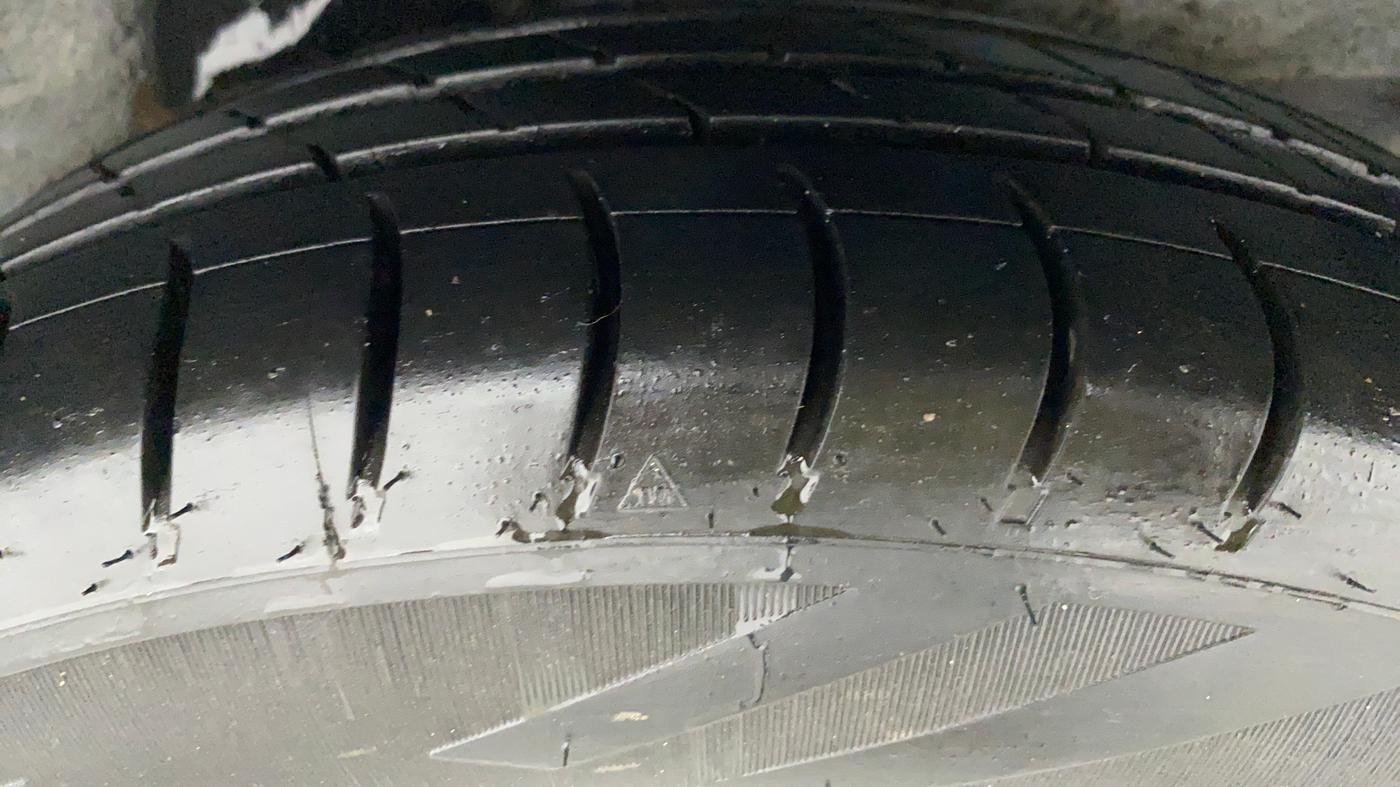 2009 Hyundai i10 MAGNA 1.2, Petrol, Manual, 37,420 km, Left Rear Tyre Tread