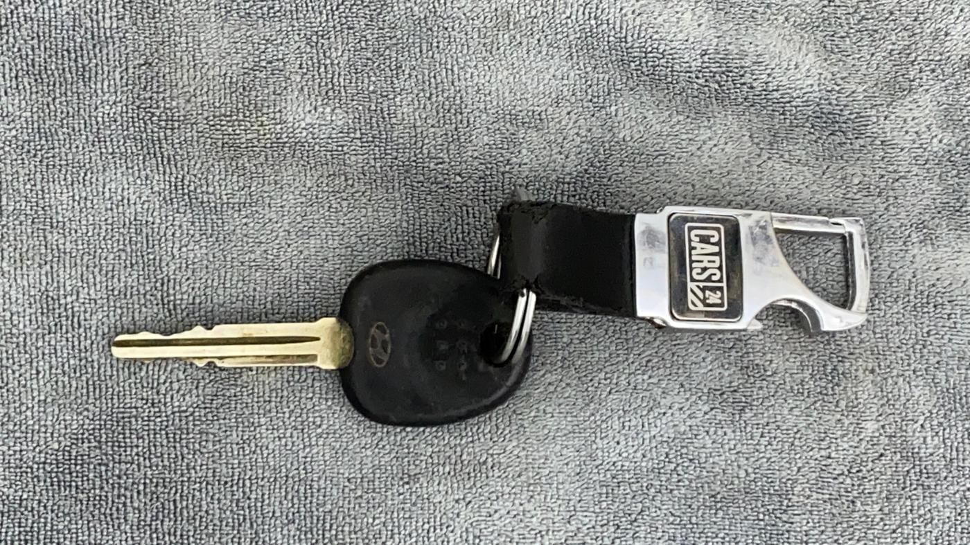 2009 Hyundai i10 MAGNA 1.2, Petrol, Manual, 37,420 km, Key Close Up