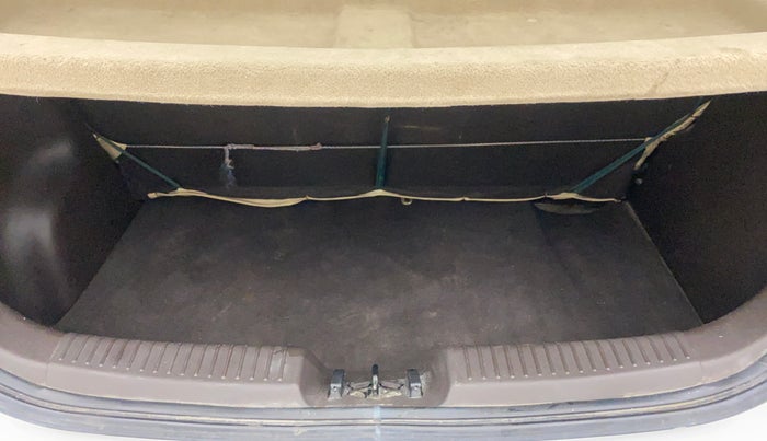 2009 Hyundai i10 MAGNA 1.2, Petrol, Manual, 37,420 km, Boot Inside