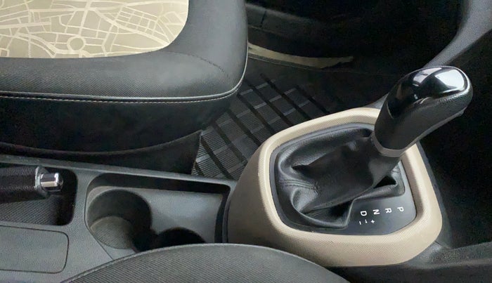 2016 Hyundai Grand i10 ASTA (O) AT 1.2 KAPPA VTVT, Petrol, Automatic, 32,868 km, Gear Lever