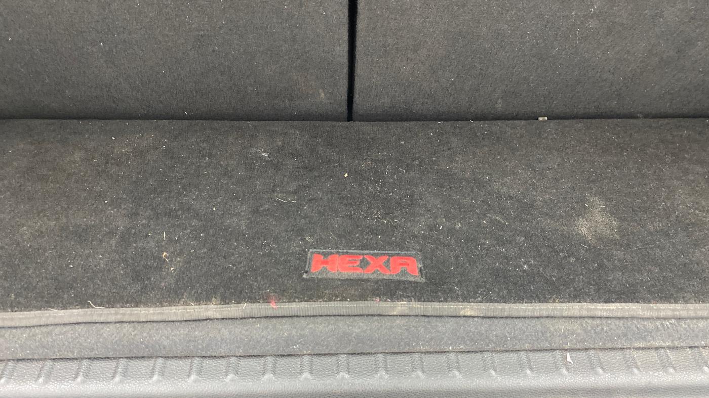 2019 Tata Hexa XTA 4X2 6 STR, Diesel, Automatic, 85,668 km, Boot Inside