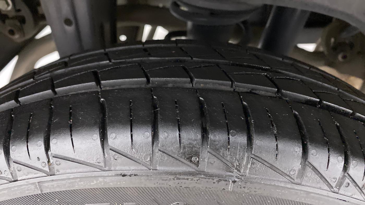 2021 Maruti Alto VXI, Petrol, Manual, 7,658 km, Right Rear Tyre Tread