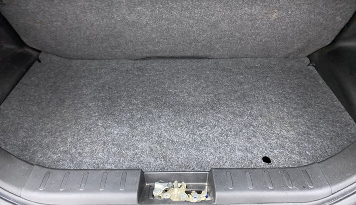 2021 Maruti Alto VXI, Petrol, Manual, 7,658 km, Boot Inside