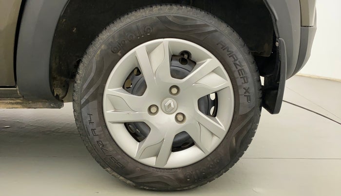2021 Renault Kwid RXT 1.0 (O), Petrol, Manual, 34,609 km, Left Rear Wheel