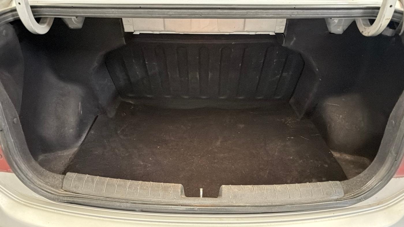 2014 Hyundai Xcent S (O) 1.2, Petrol, Manual, 79,412 km, Boot Inside