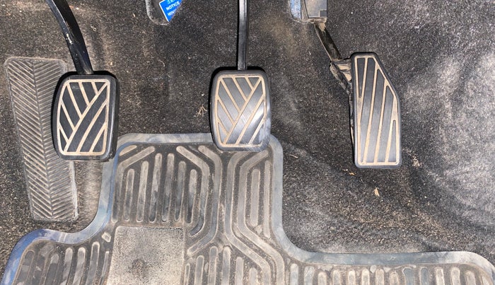 2020 Maruti Baleno DELTA PETROL 1.2, Petrol, Manual, 46,743 km, Pedals