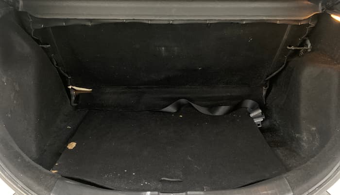 2017 Honda WR-V 1.5L I-DTEC VX MT, Diesel, Manual, 46,389 km, Boot Inside