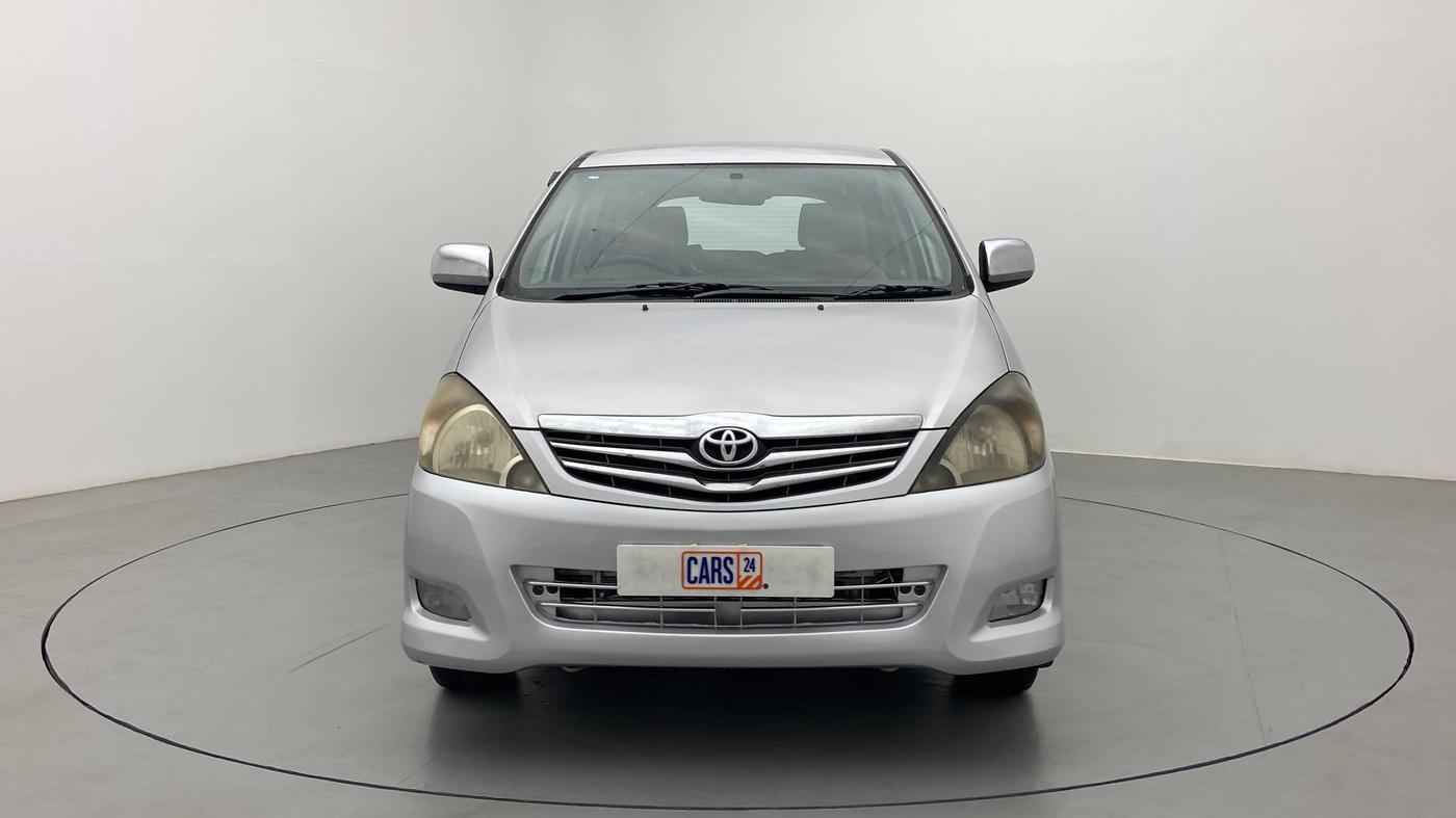 2010 Toyota Innova 2.5 G4 7 STR, Diesel, Manual, 2,25,840 km, Front