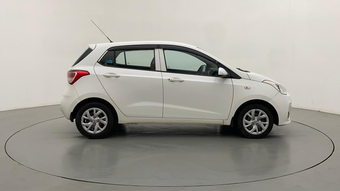 2017 Hyundai Grand i10 MAGNA 1.2 KAPPA VTVT, Petrol, Manual, 91,796 km, Right Side