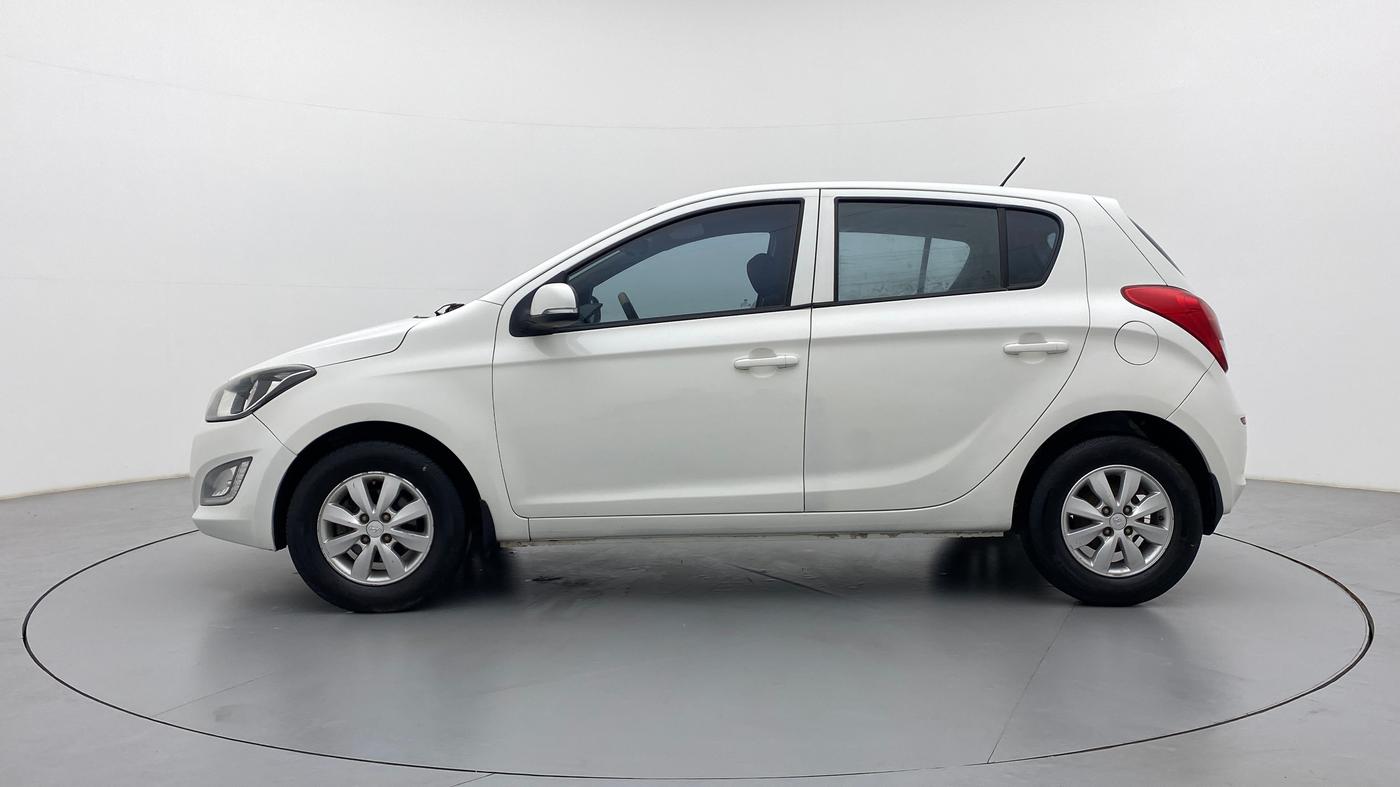 2014 Hyundai i20 SPORTZ 1.2 VTVT, Petrol, Manual, 97,059 km, Left Side