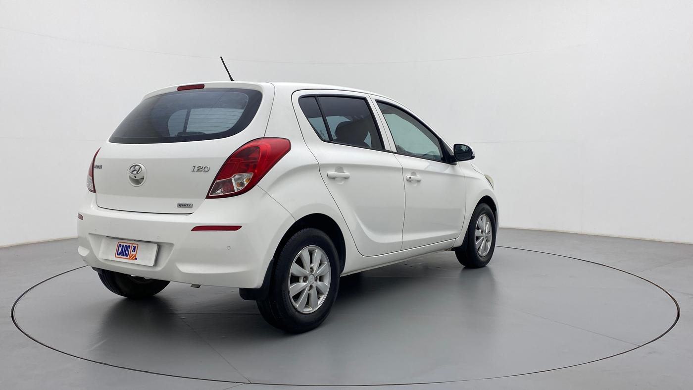 2014 Hyundai i20 SPORTZ 1.2 VTVT, Petrol, Manual, 97,059 km, Right Back Diagonal