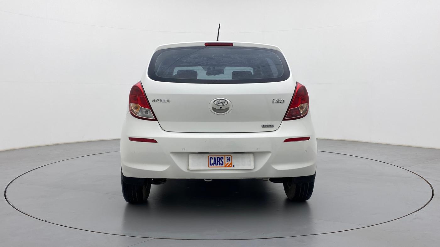 2014 Hyundai i20 SPORTZ 1.2 VTVT, Petrol, Manual, 97,059 km, Back/Rear