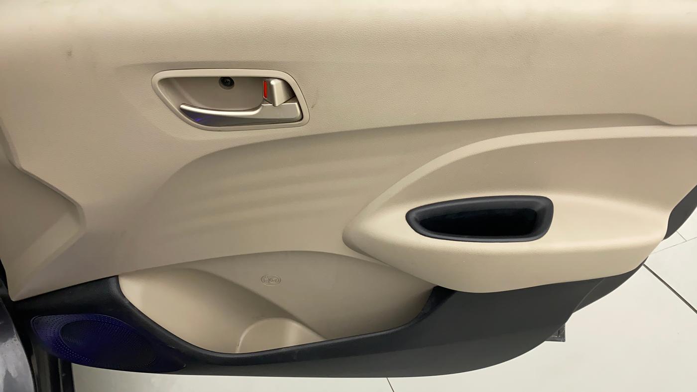 2019 Hyundai NEW SANTRO SPORTZ AMT, Petrol, Automatic, 16,978 km, Driver Side Door Panels Control