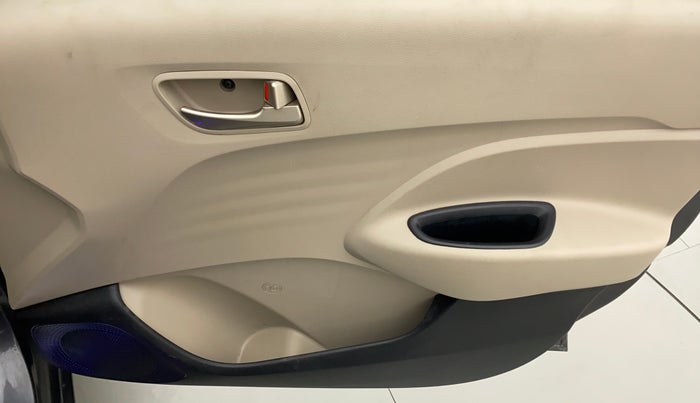 2019 Hyundai NEW SANTRO SPORTZ AMT, Petrol, Automatic, 16,978 km, Driver Side Door Panels Control