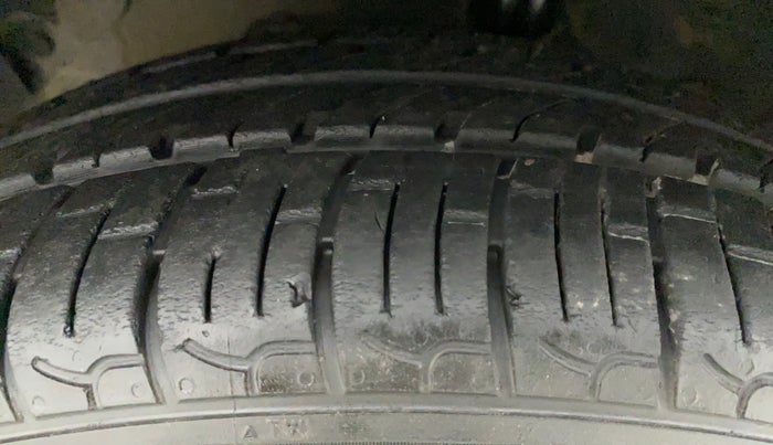 2019 Hyundai NEW SANTRO SPORTZ AMT, Petrol, Automatic, 16,978 km, Left Front Tyre Tread