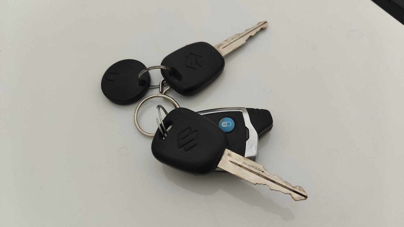 2018 Maruti Alto 800 LXI, Petrol, Manual, 39,309 km, Key Close Up