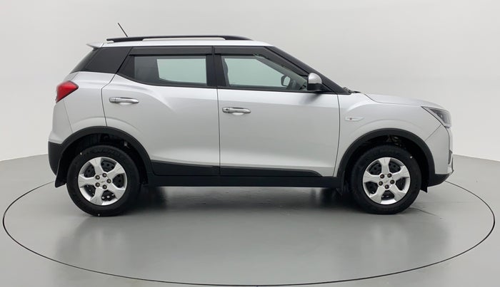 2019 Mahindra XUV300 1.5 W6 MT, Diesel, Manual, 14,456 km, Right Side View