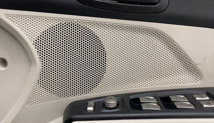 2019 Mahindra XUV300 1.5 W6 MT, Diesel, Manual, 14,456 km, Speaker