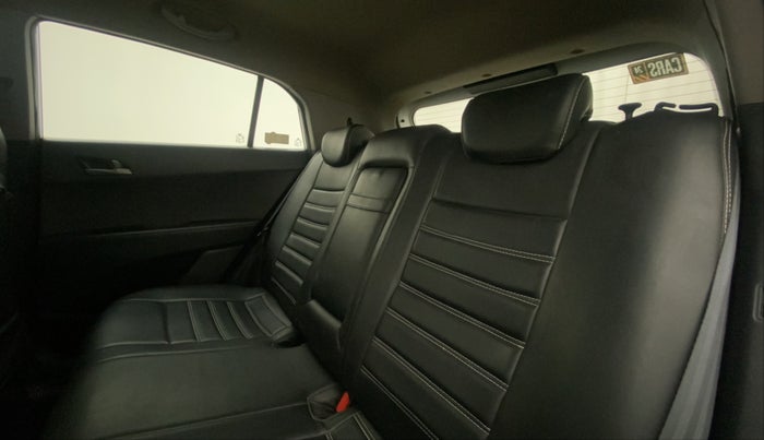 2015 Hyundai Creta S 1.6 PETROL, Petrol, Manual, 76,721 km, Right Side Rear Door Cabin