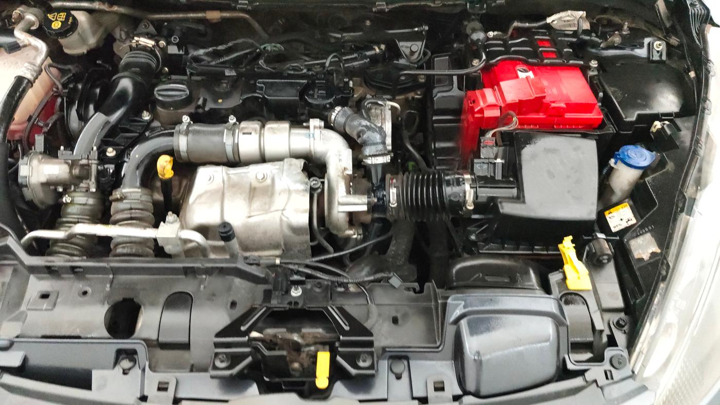 2013 Ford Fiesta STYLE DIESEL, Diesel, Manual, 82,617 km, Engine View - Left
