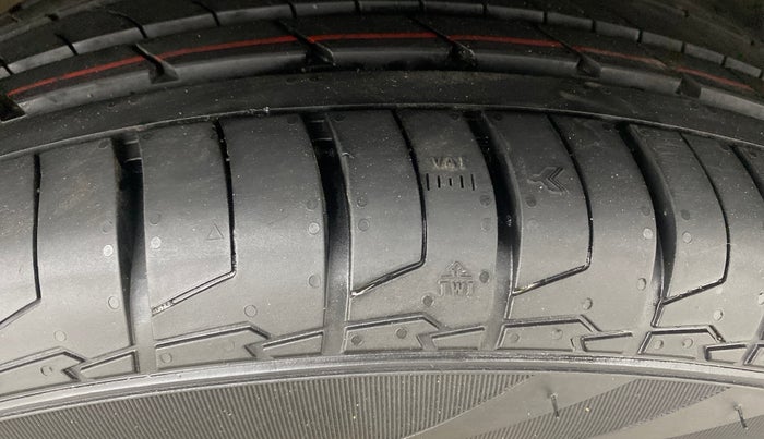 2022 Hyundai Creta SX (O) 1.5 DIESEL, Diesel, Manual, 62,585 km, Right Front Tyre Tread