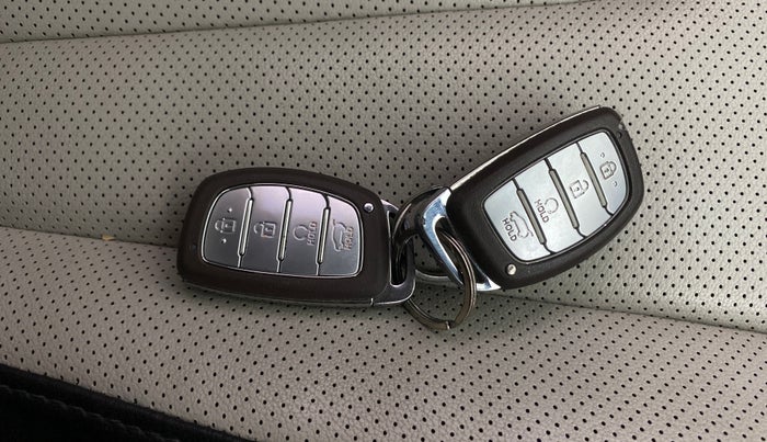 2022 Hyundai Creta SX (O) 1.5 DIESEL, Diesel, Manual, 62,585 km, Key Close Up