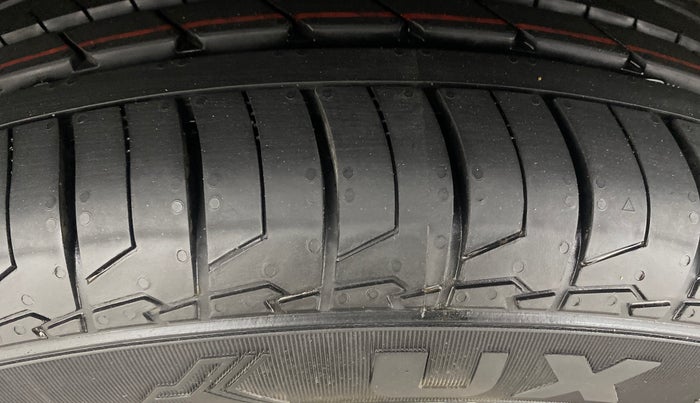 2022 Hyundai Creta SX (O) 1.5 DIESEL, Diesel, Manual, 62,585 km, Left Front Tyre Tread