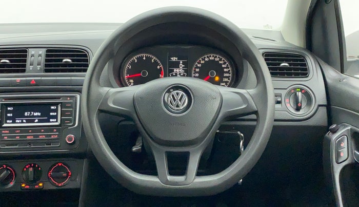 2017 Volkswagen Polo COMFORTLINE 1.2L, Petrol, Manual, 84,640 km, Steering Wheel Close Up
