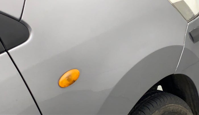 2014 Maruti Wagon R 1.0 VXI, CNG, Manual, 49,009 km, Right fender - Minor scratches