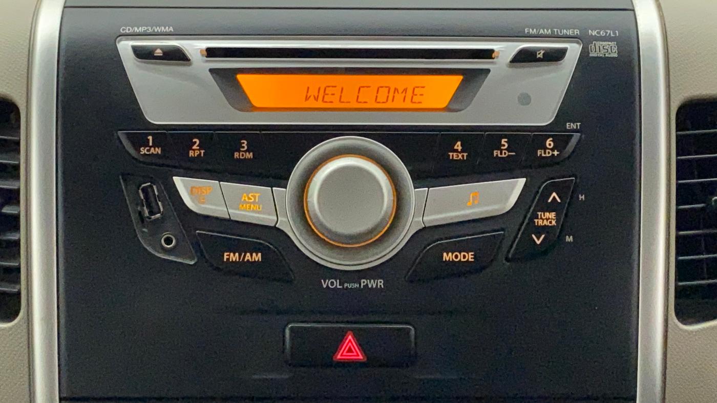 2014 Maruti Wagon R 1.0 VXI, CNG, Manual, 49,009 km, Infotainment System