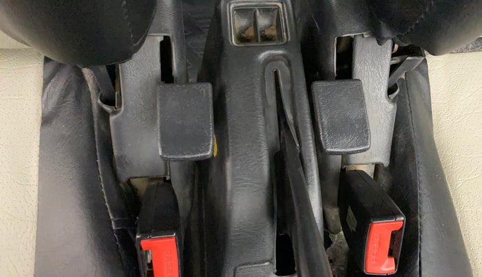2019 Maruti Eeco 5 STR WITH A/C+HTR, CNG, Manual, 80,034 km, Driver Side Adjustment Panel