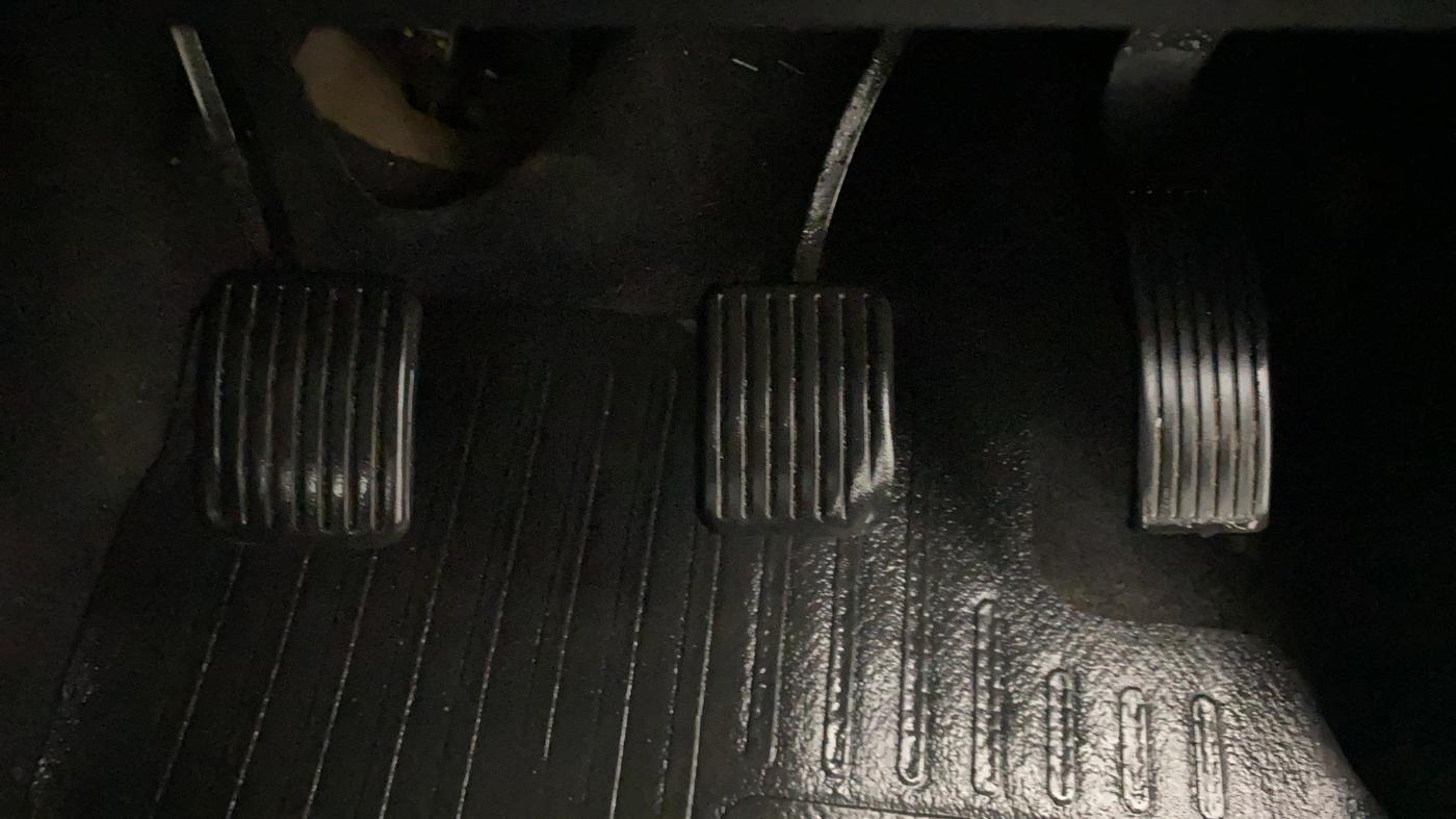 2016 Hyundai Grand i10 SPORTS 1.2 VTVT, Petrol, Manual, 35,203 km, Pedals