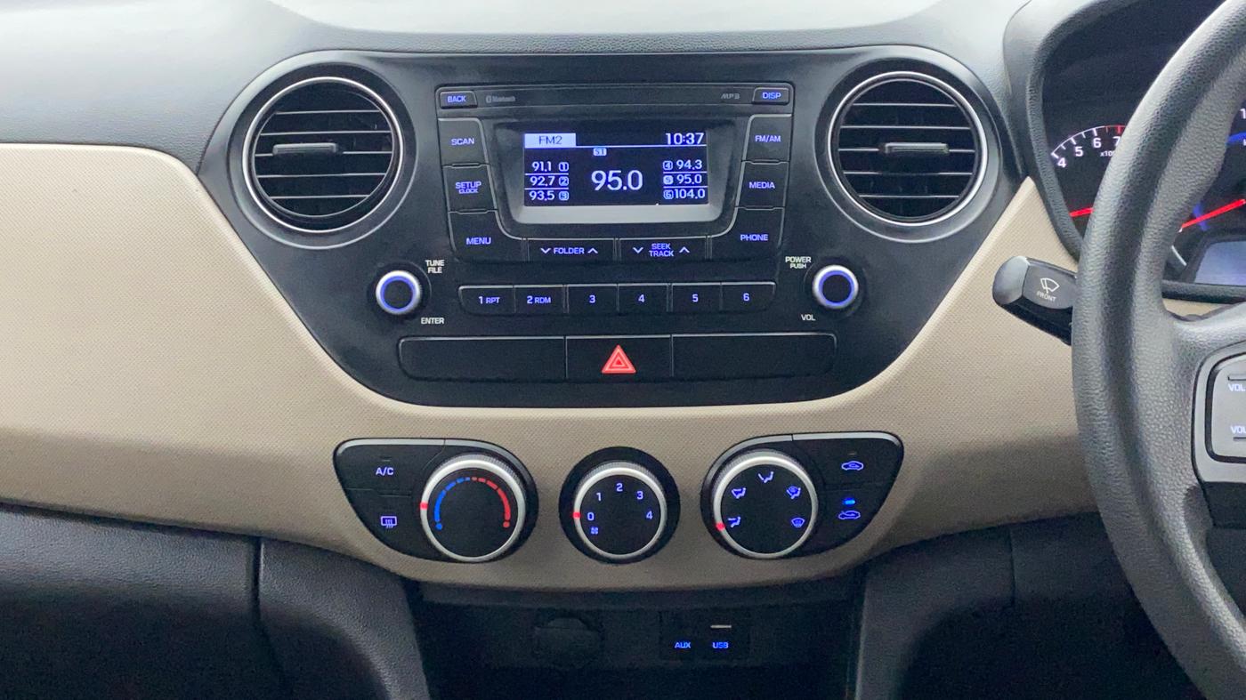 2016 Hyundai Grand i10 SPORTS 1.2 VTVT, Petrol, Manual, 35,203 km, Air Conditioner