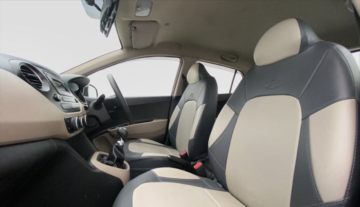 2016 Hyundai Grand i10 SPORTS 1.2 VTVT, Petrol, Manual, 35,203 km, Right Side Front Door Cabin View