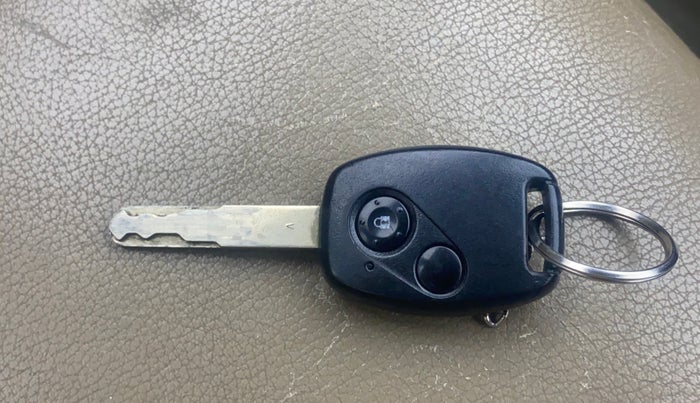 2013 Honda City 1.5L I-VTEC V MT, Petrol, Manual, 68,571 km, Key Close Up