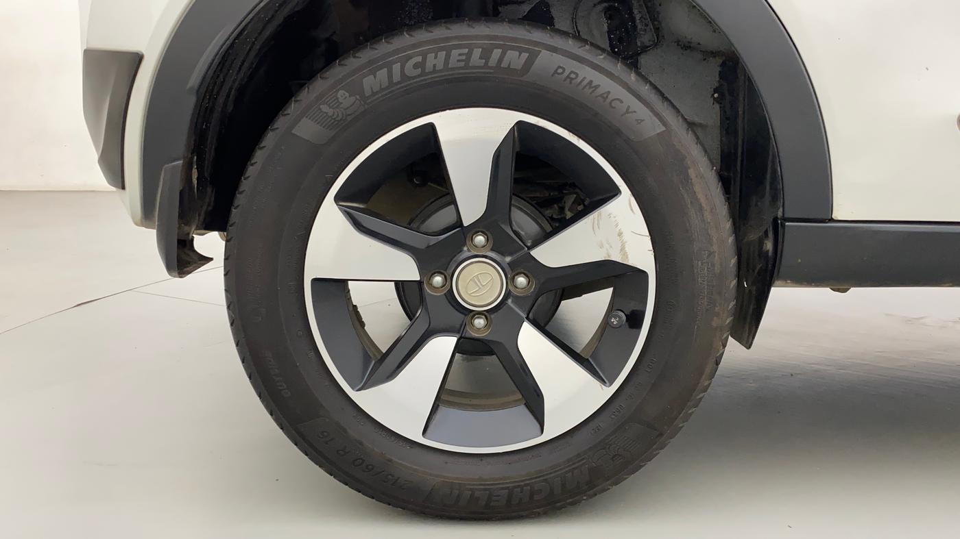 2018 Tata NEXON XZA PLUS DIESEL, Diesel, Automatic, 63,671 km, Right Rear Wheel