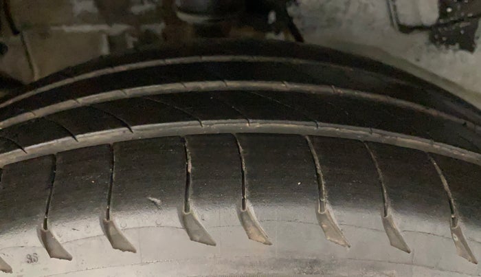 2018 Tata NEXON XZA PLUS DIESEL, Diesel, Automatic, 63,671 km, Right Rear Tyre Tread